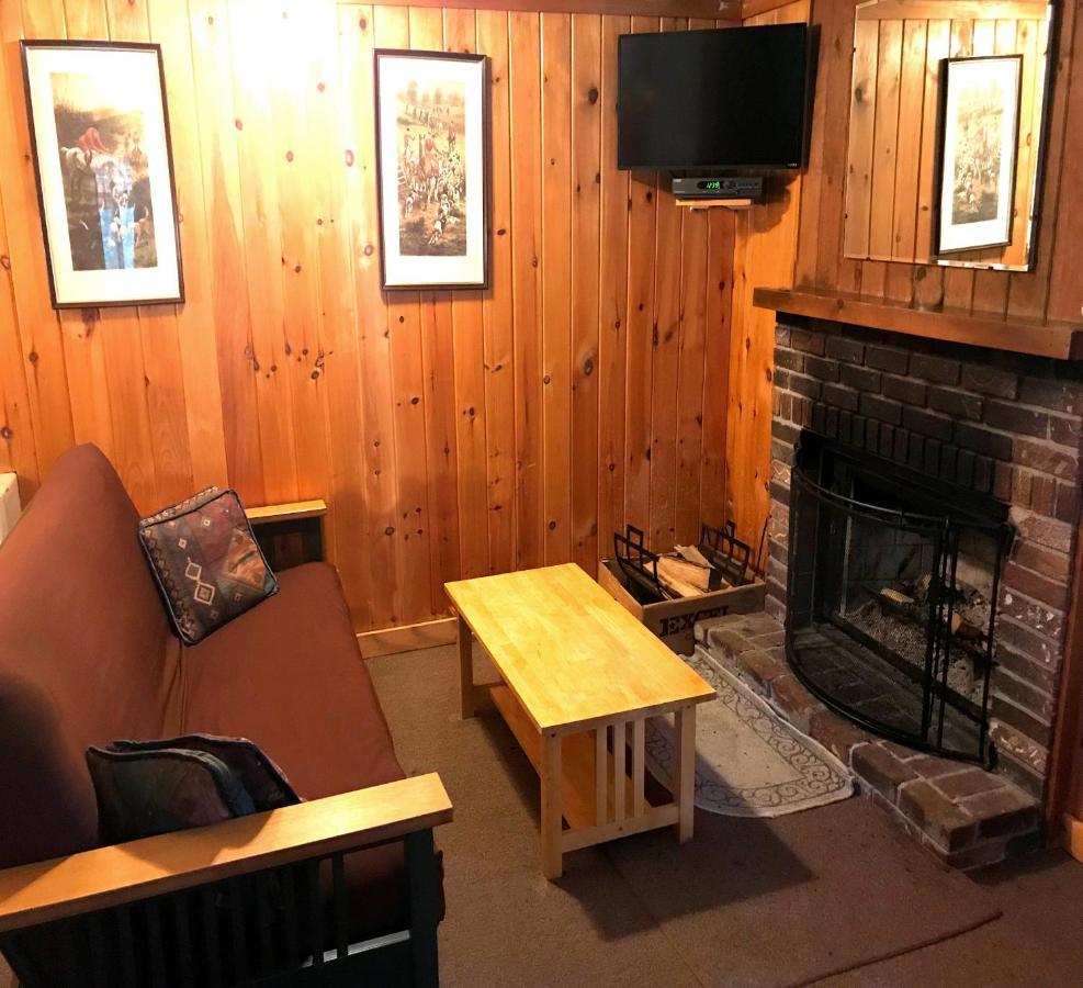 The Wilderness Inn: Chalets Wilmington Exterior photo