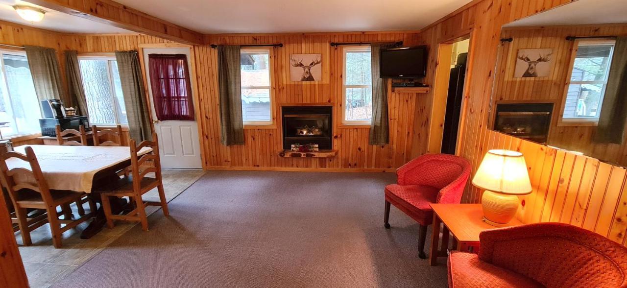The Wilderness Inn: Chalets Wilmington Exterior photo